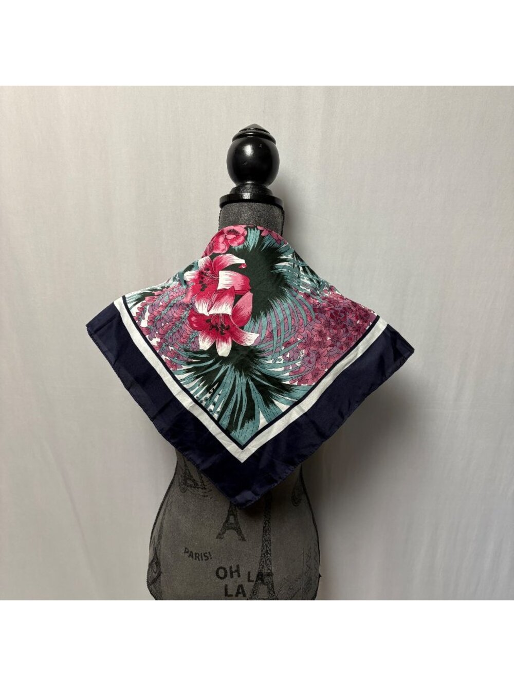 Overseas Advantage Polyester Square Scarf Silky Pink Green Floral Navy Vintage